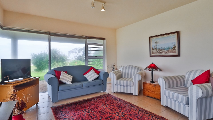 2 Bedroom Property for Sale in Stilbaai Wes Western Cape